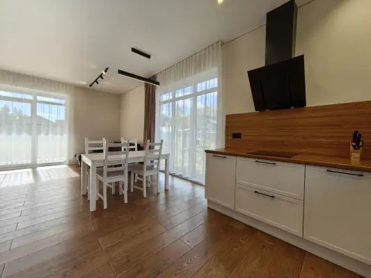 Дом, 97.7 м², продажа