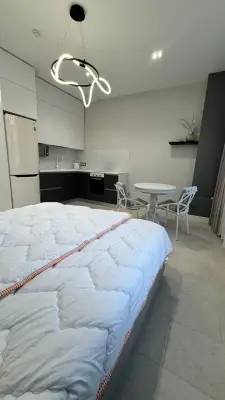 9-к квартира, 30.2 м², продажа